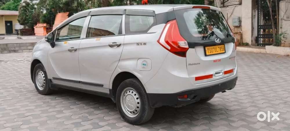Mahindra Marazzo M2 8str, 2022, Diesel