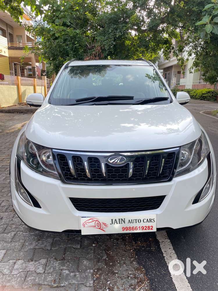 Mahindra Xuv500 2.2 W10, 2015, Diesel