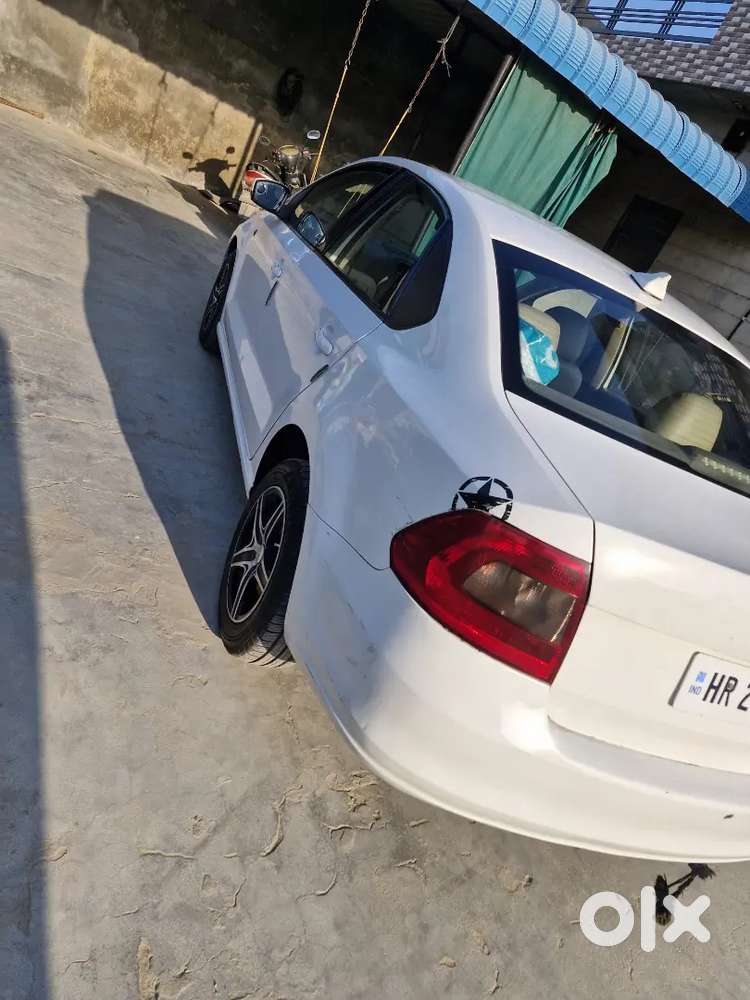 Skoda Rapid 2012 Diesel Well Maintained New Alloy Tyre New Service Ok