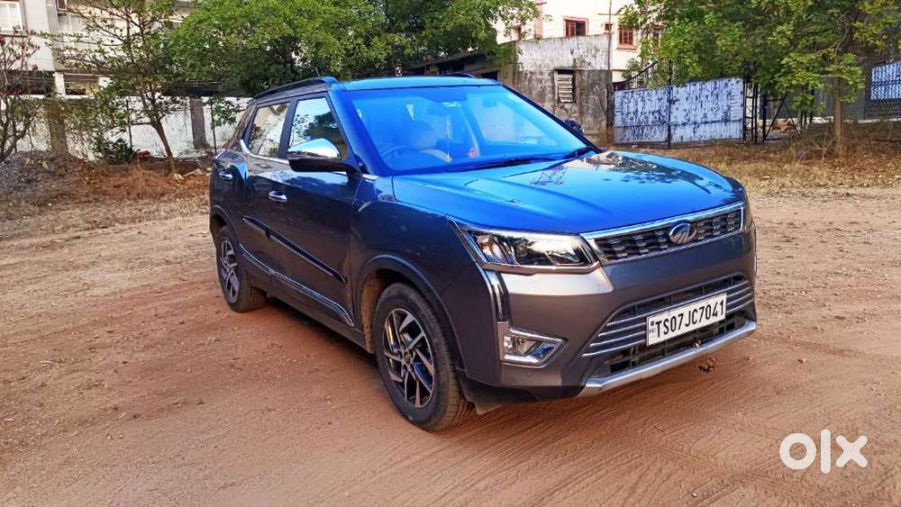 Mahindra Xuv300 W8, 2022, Petrol
