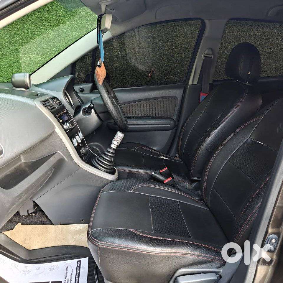 Maruti Suzuki Ritz Vxi, 2014, Petrol