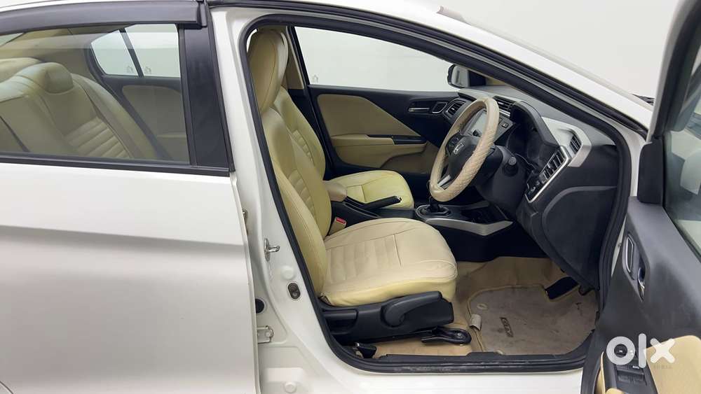Honda City 1.5 V 4th Gen I-vtec Mt, 2022, Petrol
