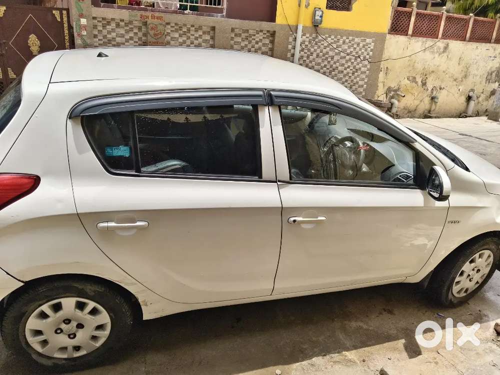 Hyundai New I20 2014 Petrol Well Maintained