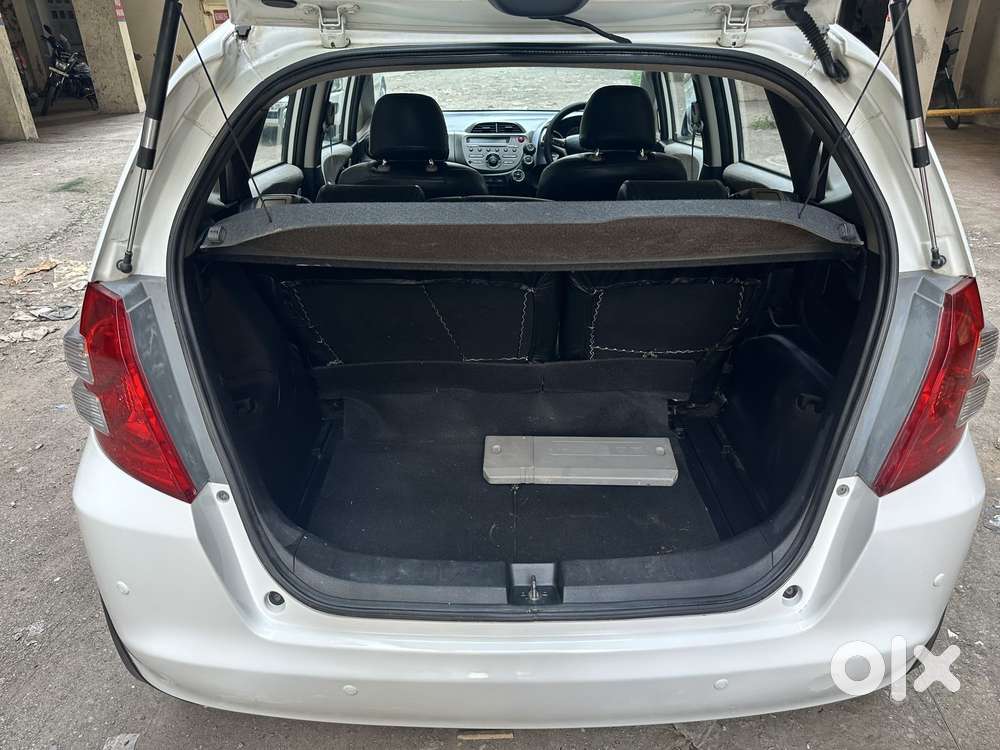 Honda Jazz 1.2 V I Vtec Privilege, 2010, Petrol