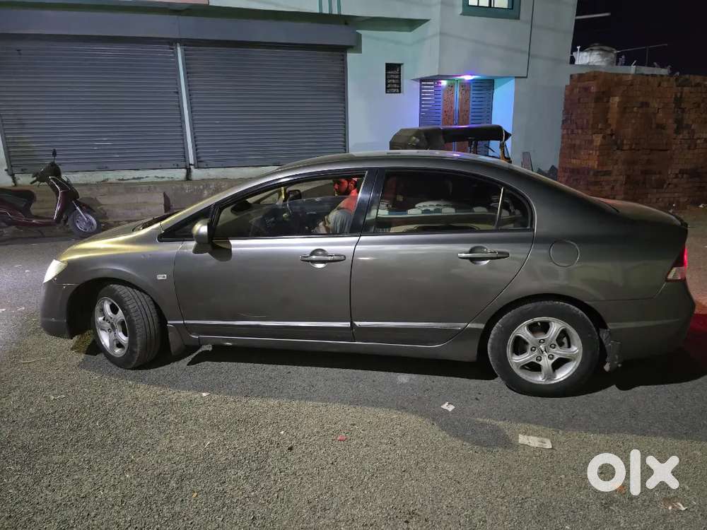 Honda Civic 2009 Cng & Hybrids 100000 Km Driven