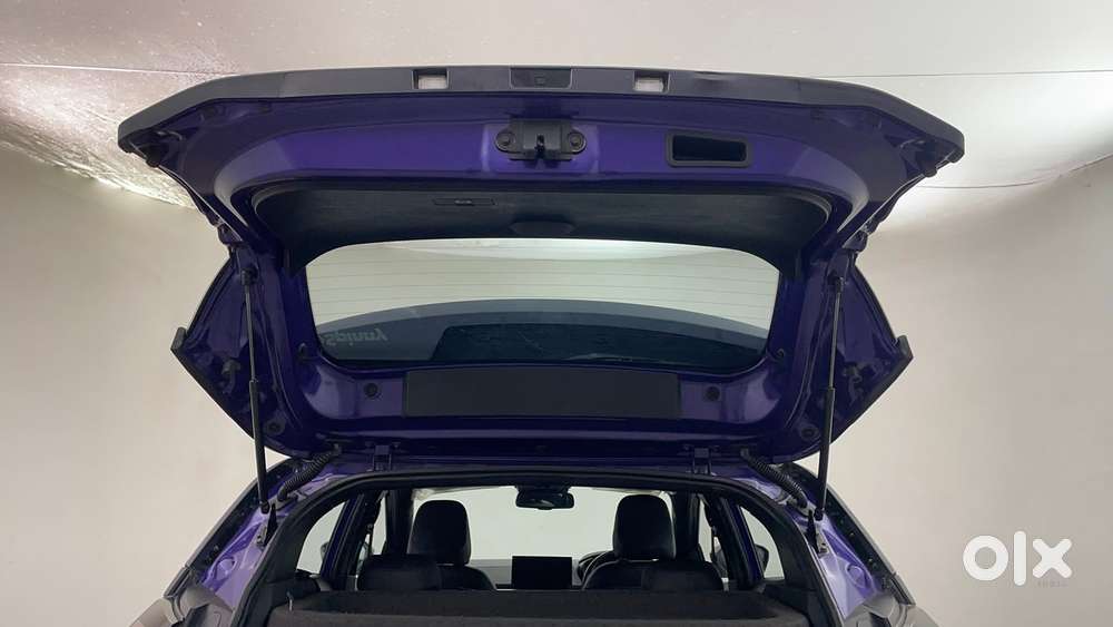 Tata Nexon Fearless Plus S Purple 1.2 Revotron Petrol 7dca Dual Tone..