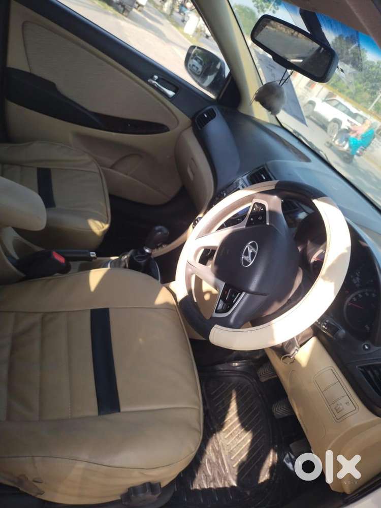 Hyundai Verna Fluidic 1.6 Crdi Sx, 2015, Diesel