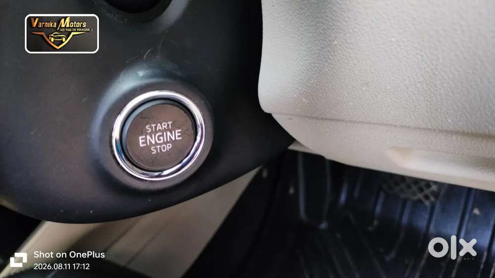 Skoda Slavia Ambition 1.0l Tsi At, 2022, Petrol