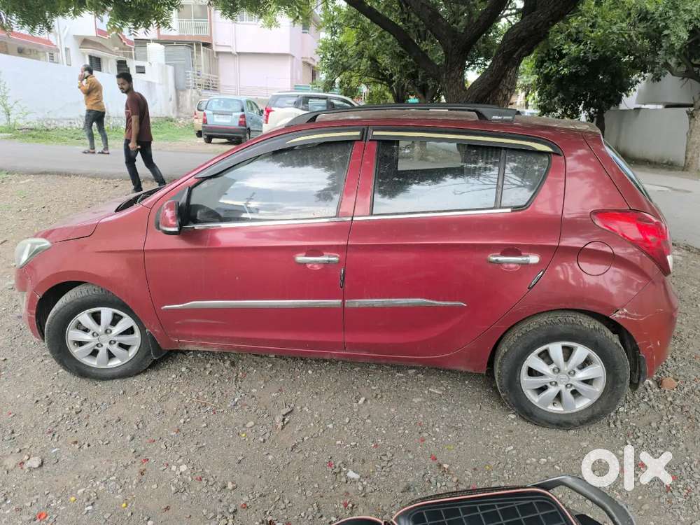 Honda I20 Abz Car Petrol  2013