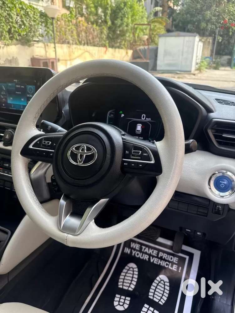 Toyota Urban Cruiser Hyryder 1.5 S Hybrid, 2024, Petrol