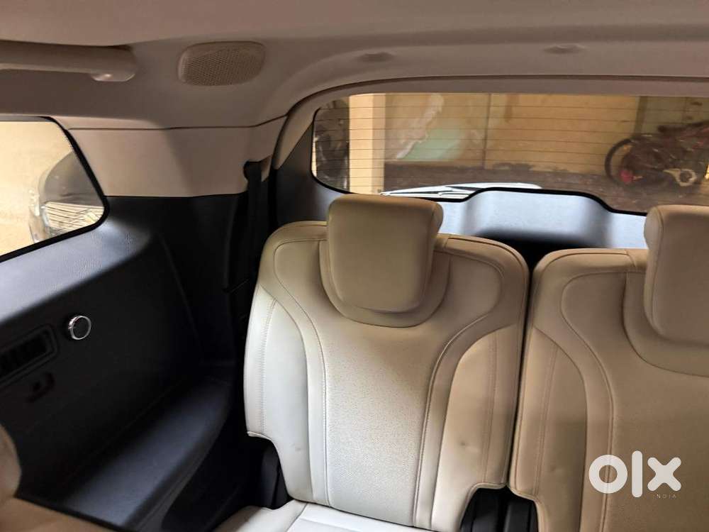 Mahindra Xuv700 Ax7 L Petrol Automatic Seven Seater2022
