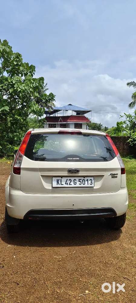 Ford Figo 2013 Diesel 74800 Km Driven.