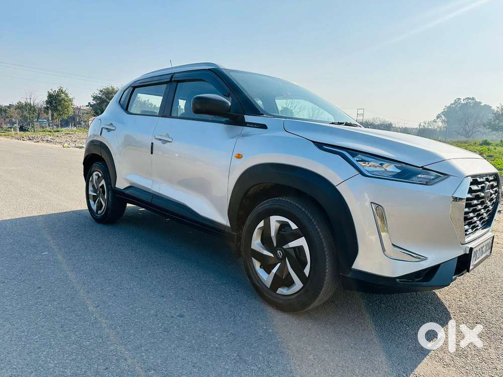 Nissan Magnite 1.0 Xv Premium, 2021, Petrol