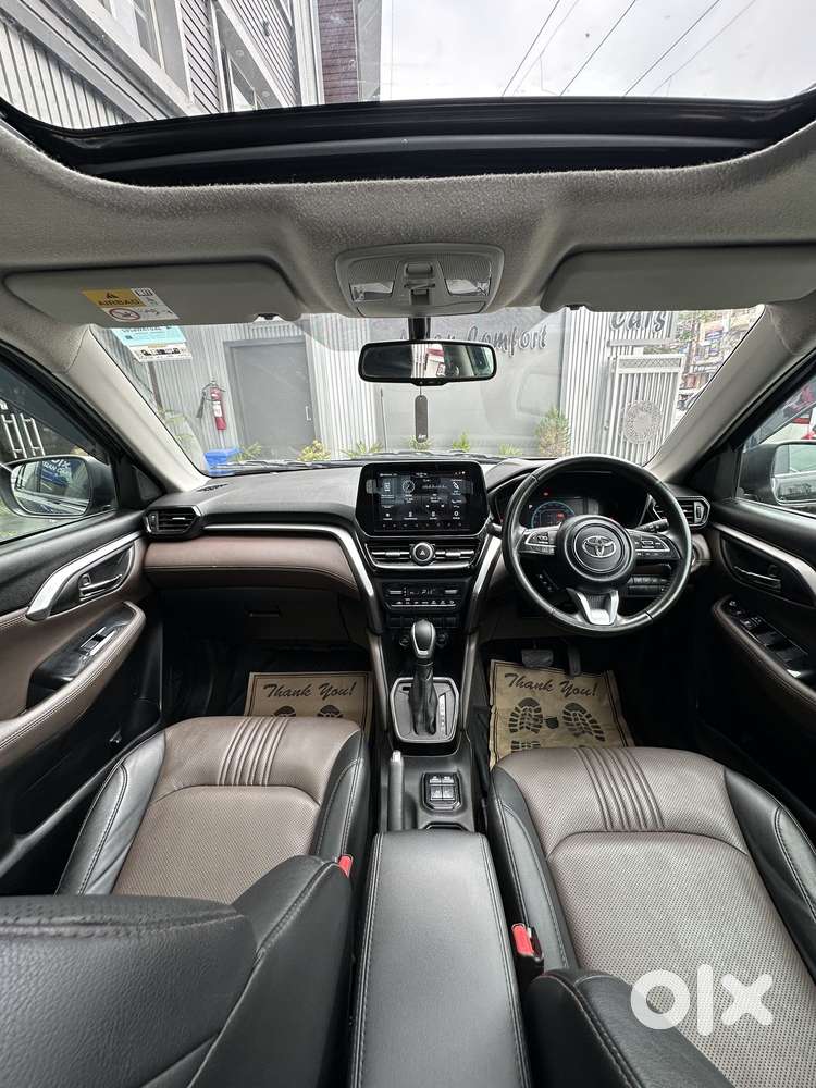 Toyota Urban Cruiser, 2024, Petrol