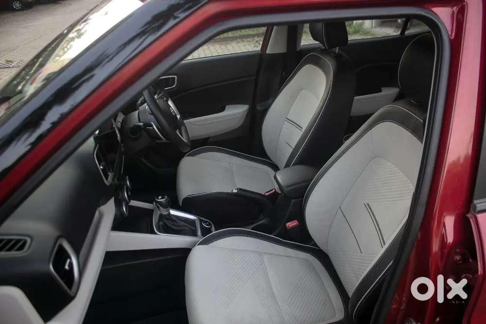 Hyundai Venue Sx(o) Turbo Dct 2023  Top Variant  Excellent Condition