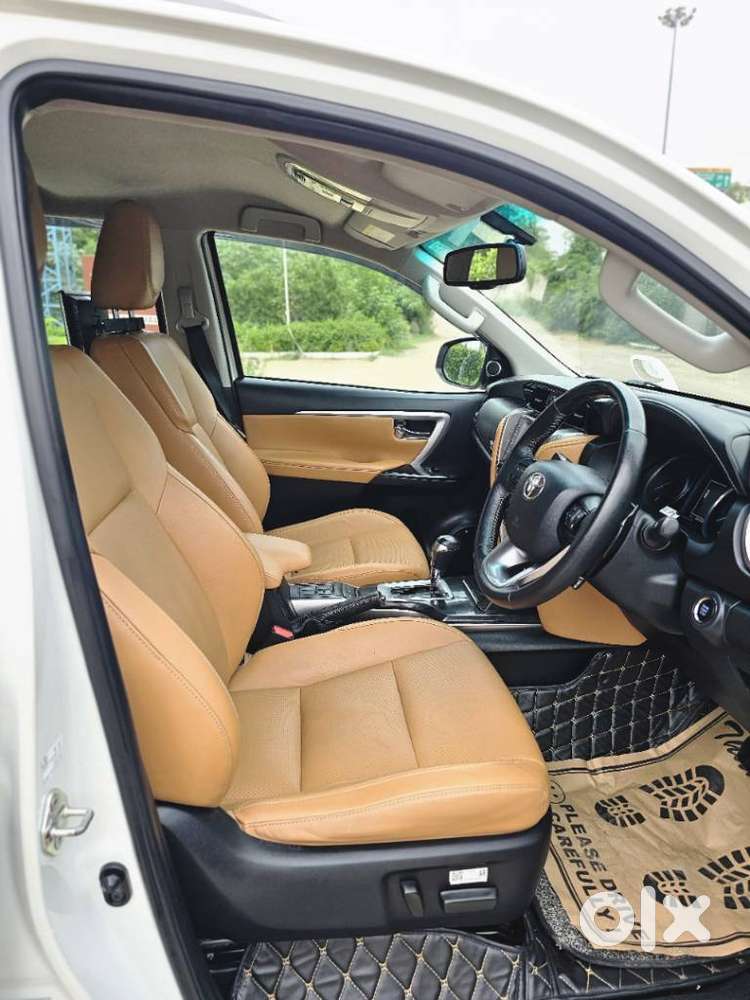 Toyota Fortuner 4x2 At 2.8 Diesel, 2023, Diesel
