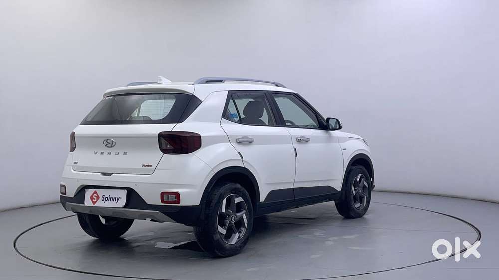 Hyundai Venue Sx Plus Turbo Dct, 2021, Petrol