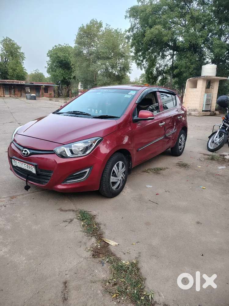 Hyundai  I20 2014 Diesel 72000 Km Driven, Very Nice Govt Employee Car