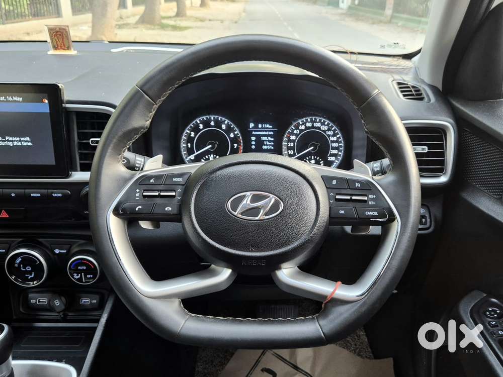 Hyundai Venue Sx Plus Turbo Dct, 2022, Petrol