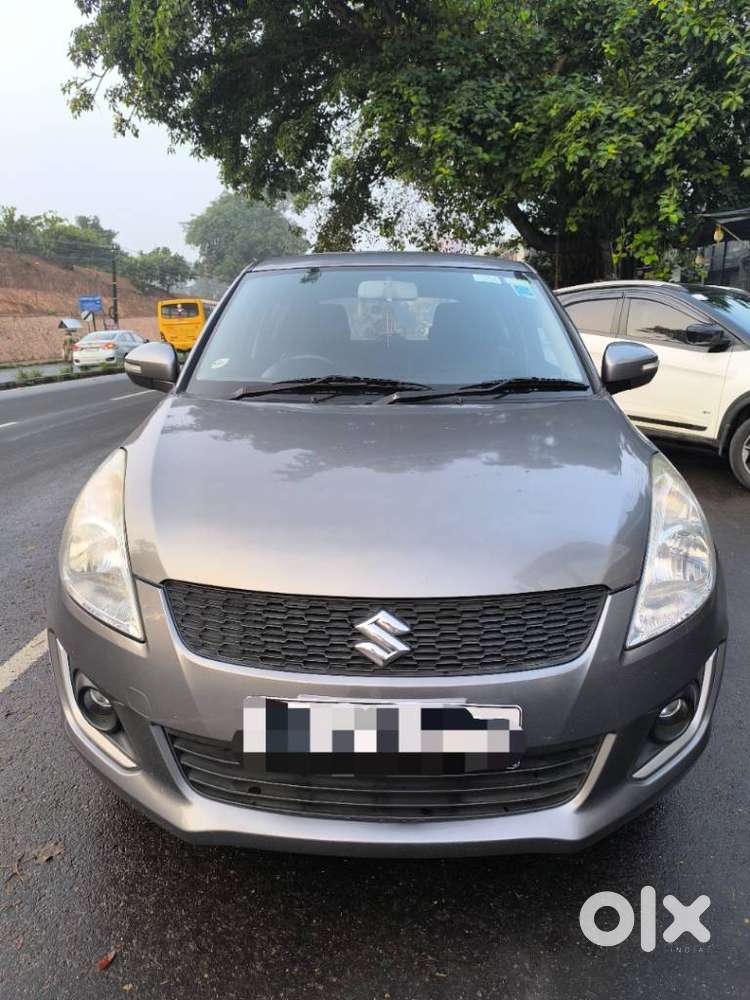 Maruti Suzuki Swift Vxi Optional, 2017, Petrol
