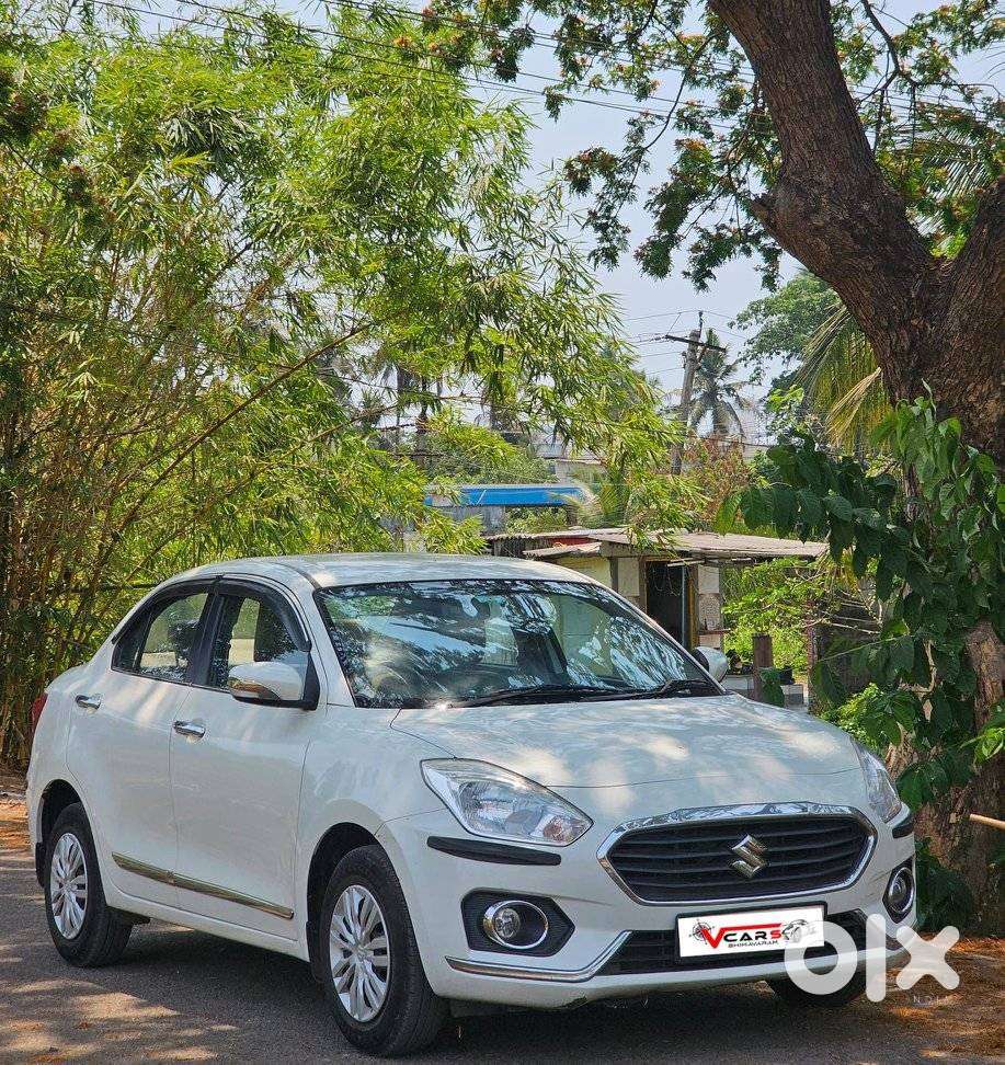 Maruti Suzuki Dzire 1.2 Vxi Amt, 2019, Petrol