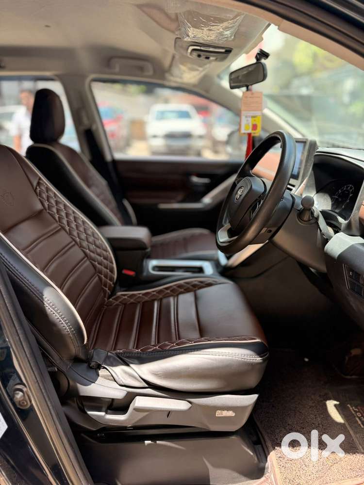 Toyota Innova Hycross 2.0 G-slf 7 Str, 2023, Petrol