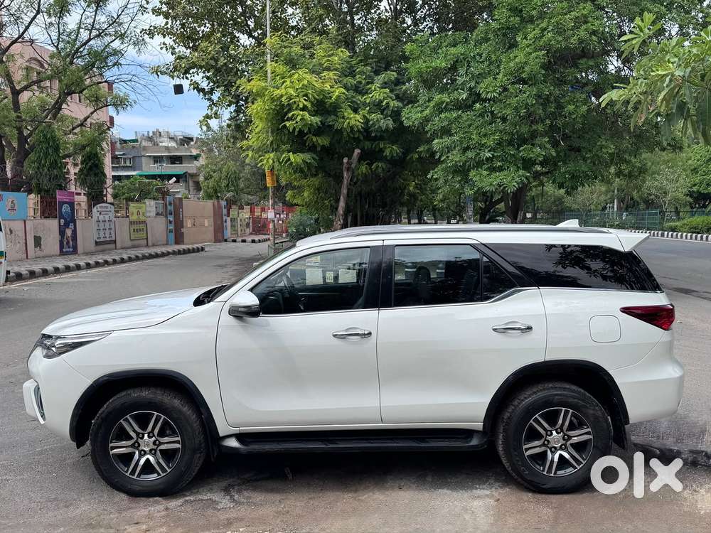 Toyota Fortuner 4x2 Mt 2.8 Diesel, 2019, Diesel