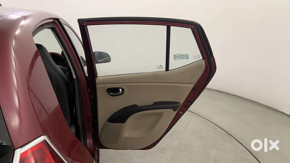 Hyundai I10 Sportz 1.1 Irde2, 2015, Petrol
