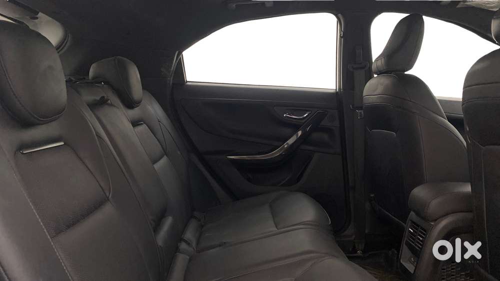 Tata Nexon Fearless S Purple 1.5 Revotorq Diesel 6mt Dual Tone, 2023..