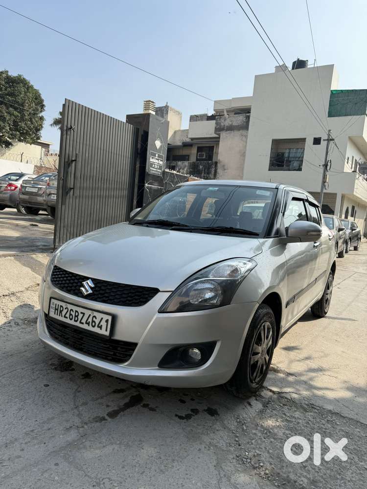 Maruti Suzuki Swift Vxi Optional, 2013, Petrol