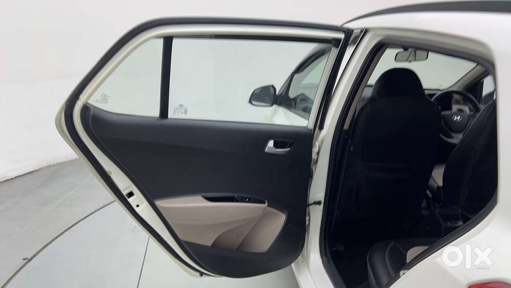 Hyundai Grand I10 1.2 Kappa Sportz, 2015, Petrol