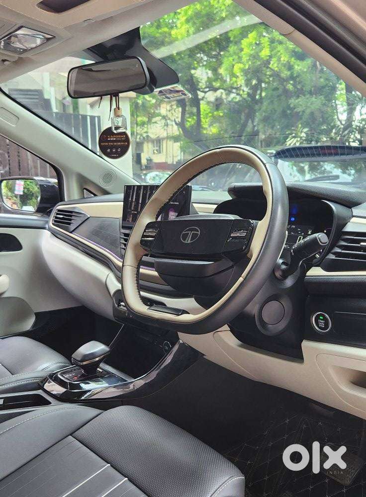 Tata Altroz Creative S, 2025, Petrol