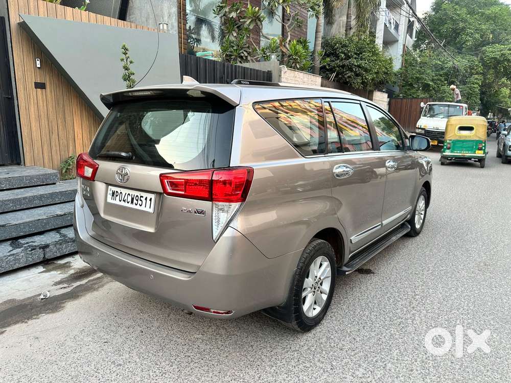 Toyota Innova Crysta 2.4 Vx Mt, 2019, Diesel