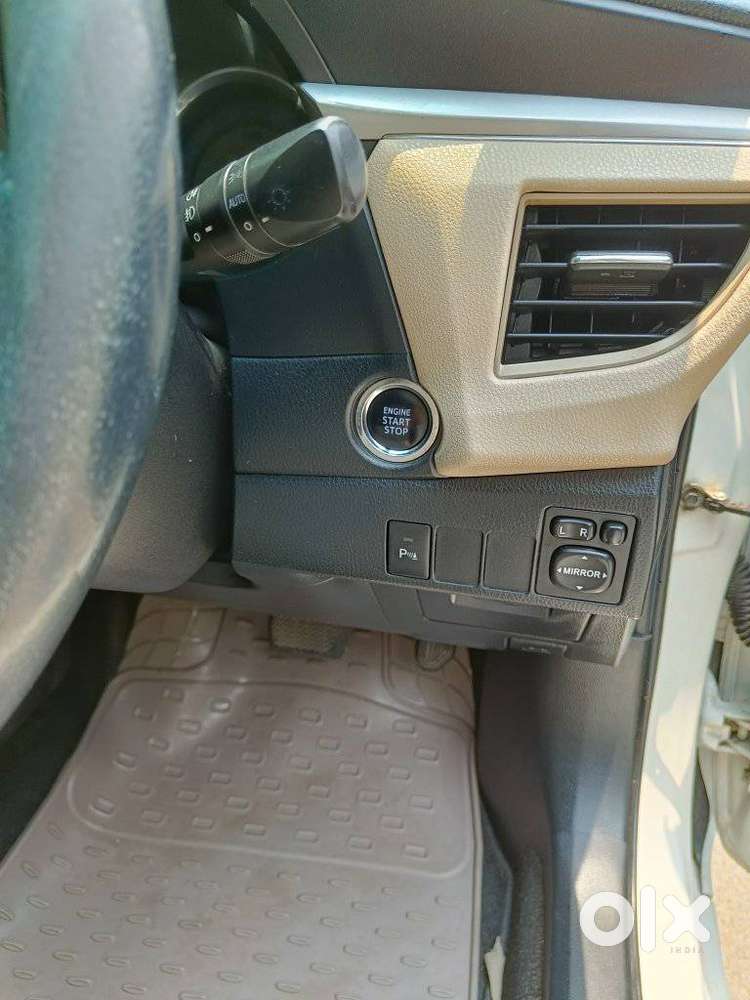 Toyota Corolla Altis 1.8 Vl, 2016, Petrol