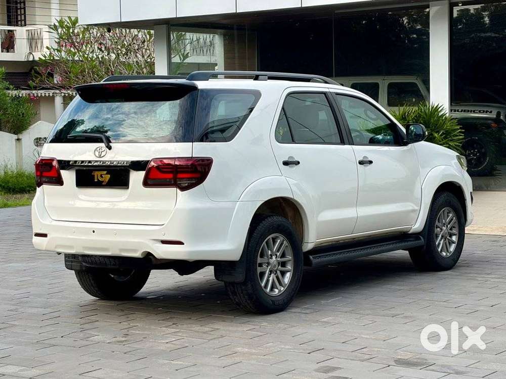 Toyota Fortuner [ ] 3.0 4x4 Mt, 2012, Diesel