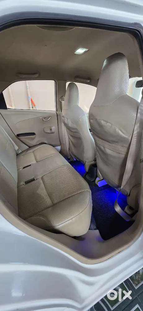 Honda Brio Mt Petrol 2014 In Coimbatore