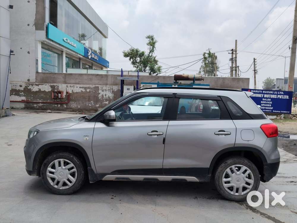 Maruti Suzuki Brezza 2017 (42k Running)