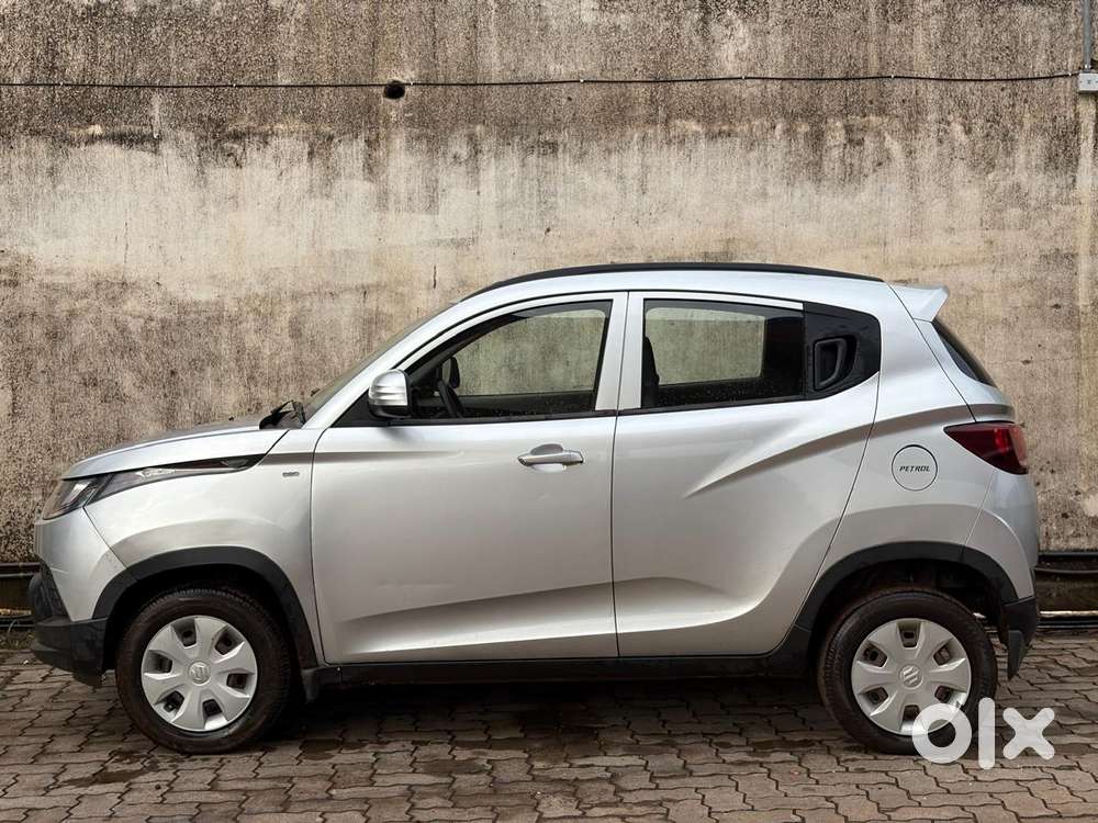 Mahindra Kuv 100 2016-2017 Mfalcon G80 K8 Dual Tone, 2016, Petrol