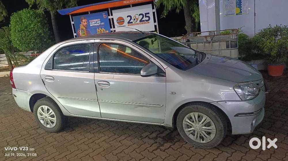 Toyota Etios 2015 Hybrid