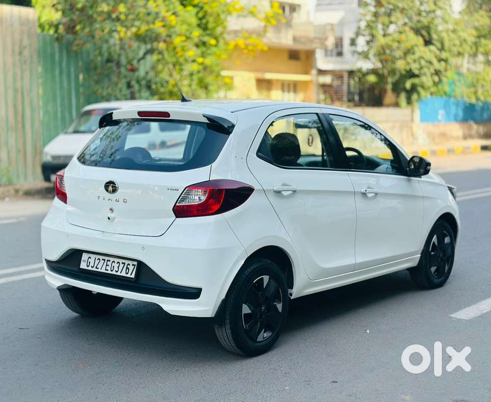 Tata Tiago Xt Icng, 2025, Cng & Hybrids