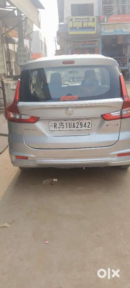 Maruti Ertiga Vxi 2025