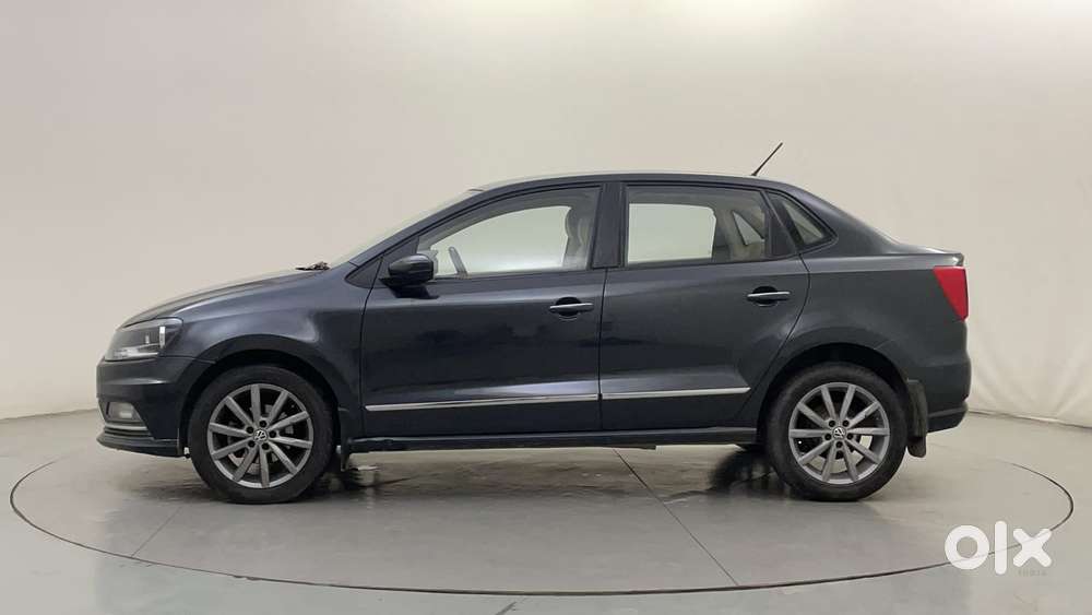 Volkswagen Ameo 1.5 Tdi Highline At 16 Alloy, 2019, Diesel