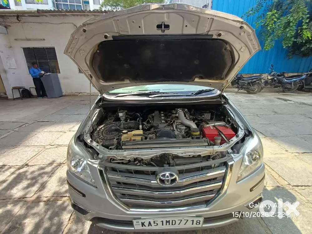 Toyota Innova 201