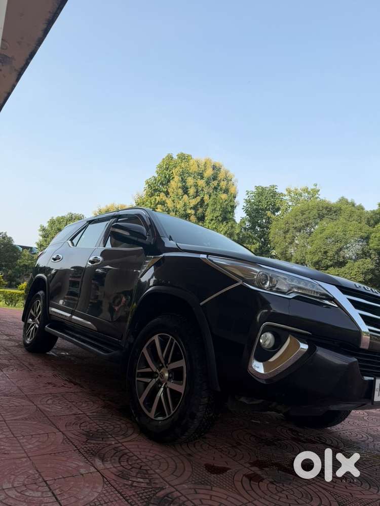 Toyota Fortuner Diesel 2017 4x4 Automatic