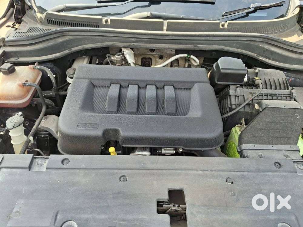 Mahindra Xuv700 2.2 Ax 7 Diesel At Str Awd, 2022, Diesel