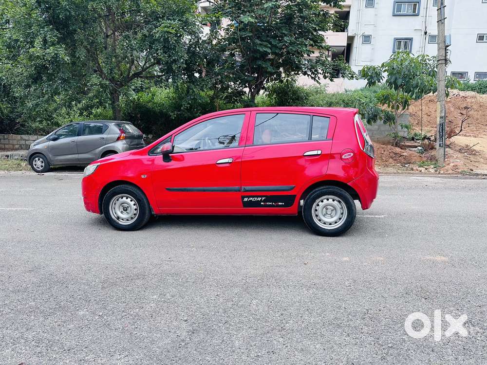 Chevrolet Sail Hatchback Manchester United Edition, 2013, Petrol