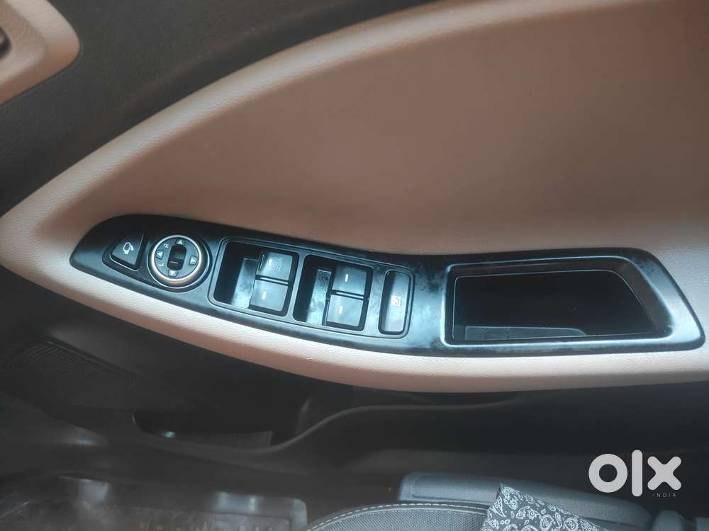 Hyundai I20 2015-2017 Sportz 1.2, 2017, Petrol
