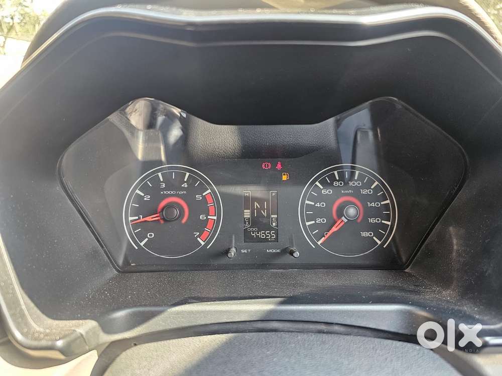 Mahindra Kuv 100 2016-2017 Mfalcon G80 K4, 2016, Petrol