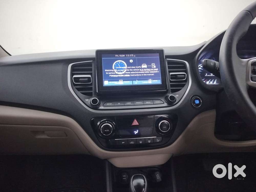 Hyundai Verna 1.5 Sx Vtvt Ivt, 2022, Petrol