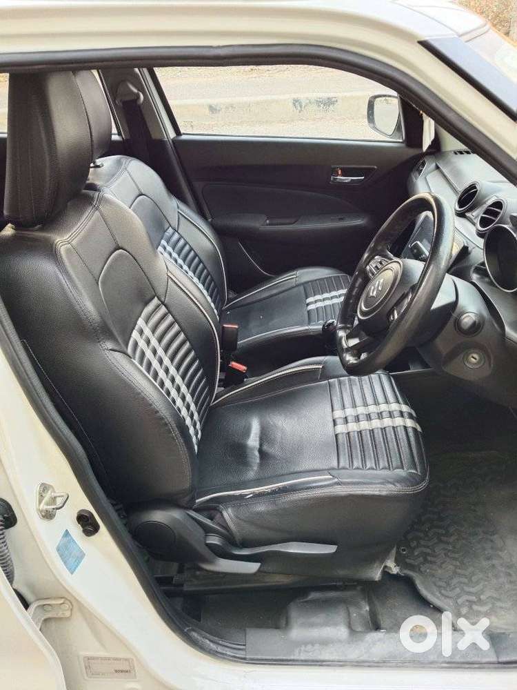 Maruti Suzuki Swift 1.2 Vxi Glory Edition, 2022, Petrol